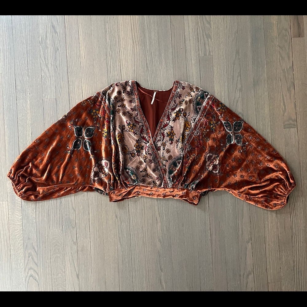 Free People ballon sleeve top